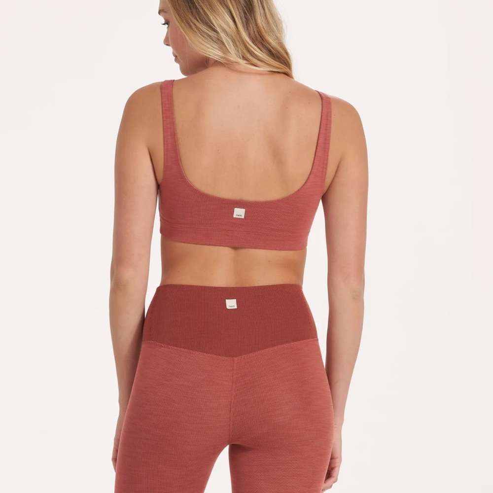 VUORI Lux Rib Daily Bra - Picture 2 of 3